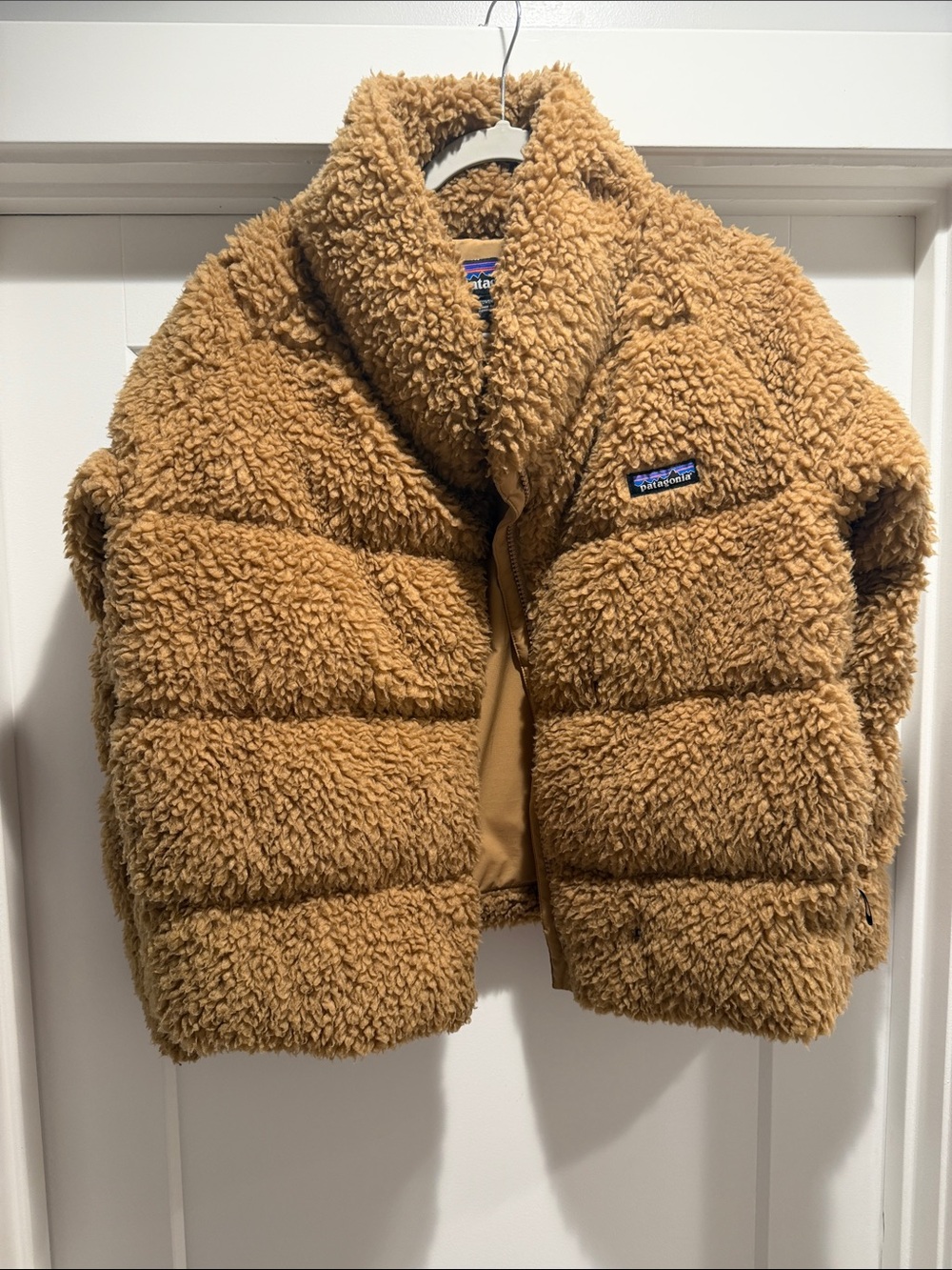 Patagonia Women’s Camel Brown Sherpa Puffer Jacket